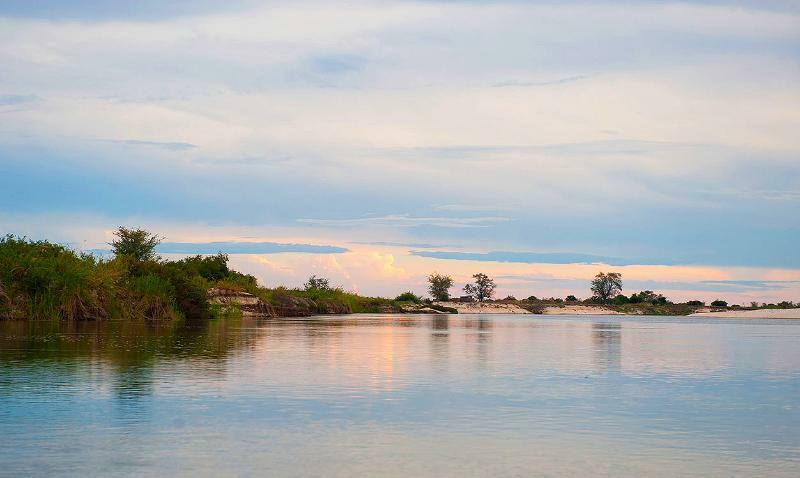 Zambezi Mubala Lodge カティマ・ムリロ エクステリア 写真